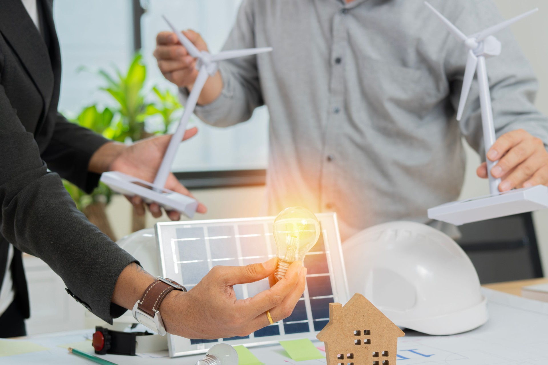 To jointly design the use of renewable energy with wind and solar energy.